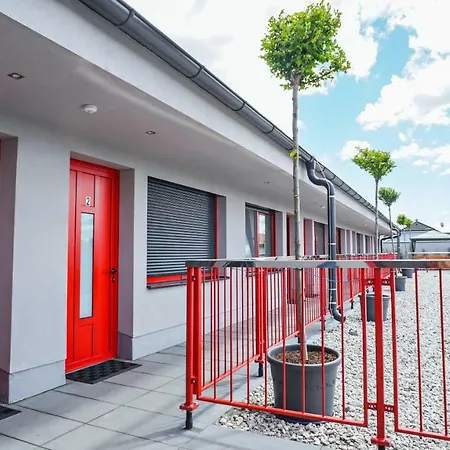 Nava Motel Self Check-In Wiener Neustadt Exterior photo