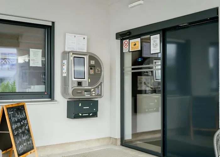 Nava Motel Self Check-In