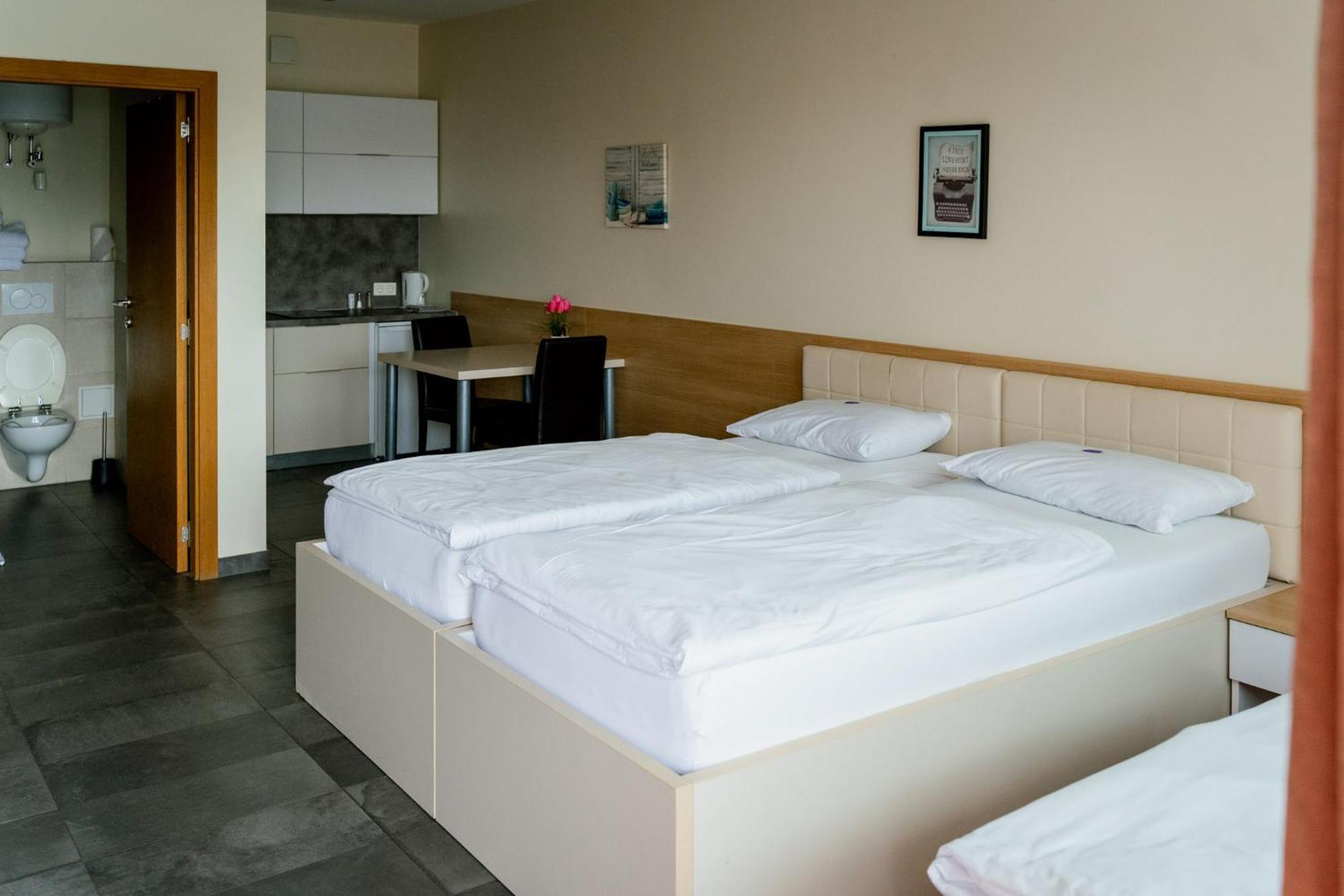 Nava Motel Self Check-In * Wiener Neustadt